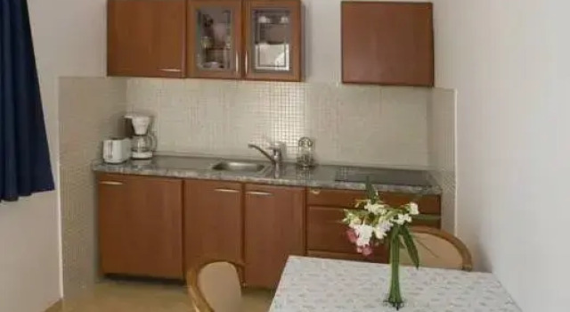 Апартаменты Apartments with WiFi Pucisca, Brac - 11416