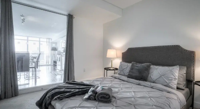 Апартаменты Luxury Waterfront Boutique Suites