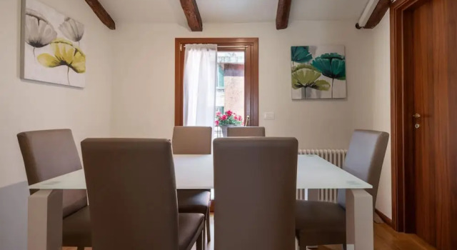 Herion Palace Apt 3 by Wonderful Italy, Забронировать Отель Каннареджо Венеция