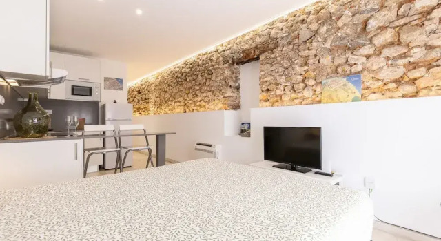 Unik Vacation Studio, Забронировать Апартаменты/квартира Таррагона Tarragonès, рядом с Provincial Traffic Headquarters