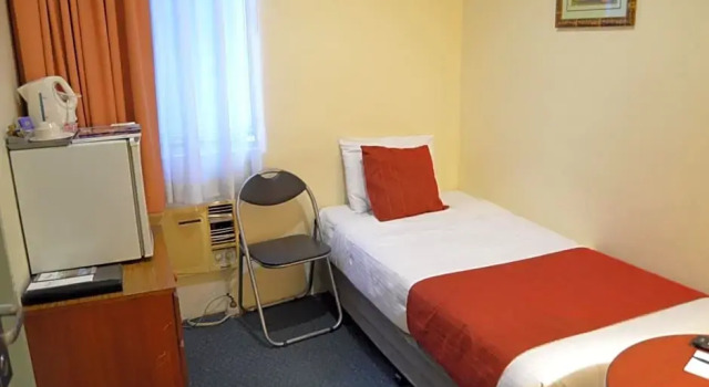 Номер Standard с видом на залив Devere Hotel