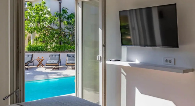 Awesome Apartment in Madulin With Outdoor Swimming Pool, Wifi and 2 Bedrooms, Reserva ahora Apartamento Hoteles en Pula con aparcamiento, Aparcamiento