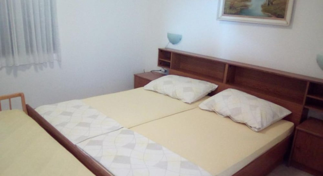 Apartments Branka Pag, Đặt Căn hộ Khách sạn ở Kvarner có chỗ đỗ xe, Bãi đậu xe