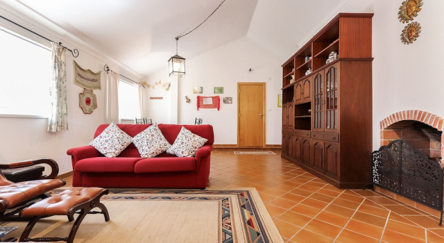 Guincho Typical House II by Homing