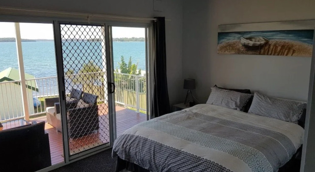 Коттедж Luxury Lake Escape - Lake Macquarie