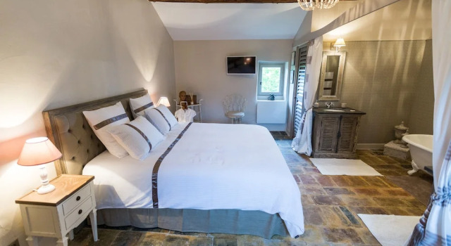 Номер Luxury Le Mas de la Chapelle
