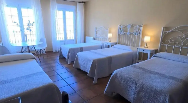 Четырёхместный номер Standard Hostal Santiago