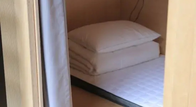 Letto in camerata Golden Leaf Hotel