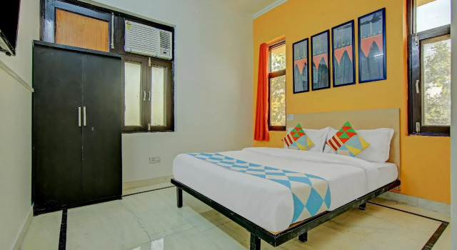 OYO Flagship 62903  Neelam Villa, Varaa Villa Faridabad Haryana