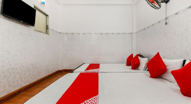 OYO 521 Hoang Anh Hotel