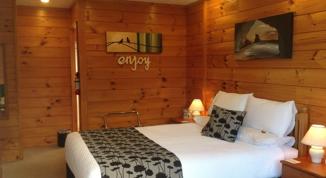 Andreas Bed & Breakfast, Забронировать Отель Отели Уитианга с завтраком, Завтраки