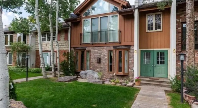 Номер Standard Texas Townhome Condos - 3 Minutes Walk to Gondola by RedAwning