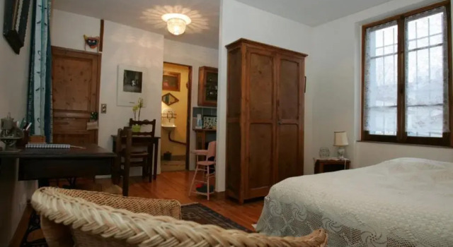 Chambres dhôtes Haut de Belleville, Забронировать Отель 19-й округ: Ля Вилетт Париж, рядом с Курон