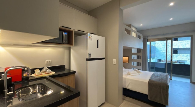 Ágape Suítes e Apartamentos, Забронировать Апартаменты/квартира Сан-Себастьян Sao Sebastiao Coast, рядом с Ilhabela Matriz Church