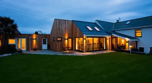 Pen Lon, Rezervasyon Otel Llanfaelog Anglesey