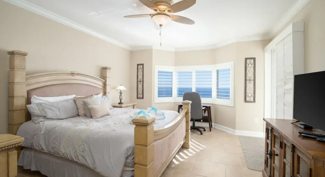Sleep in Comfort in The Most Spacious 2 Bedrooms Tidewater Has to Offer, Забронировать Апартаменты/квартира Панама-Сити Панхэндл Флорида, рядом с Пирс Рассел-Филдс