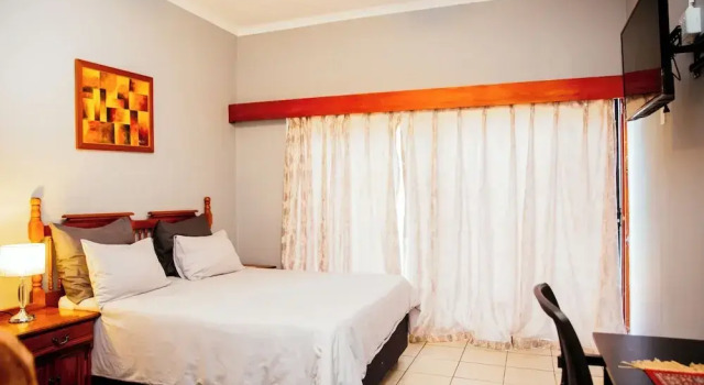 Семейный номер Standard Sandton Hideout B&B