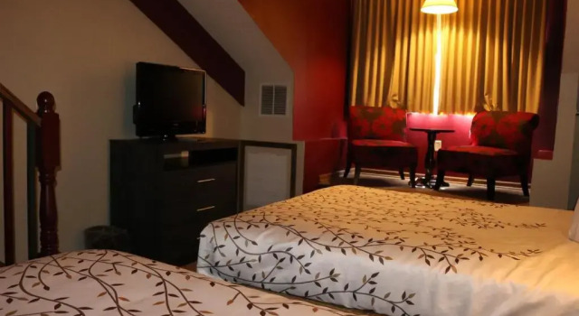Четырёхместный люкс Roosevelt Inn Mount Rushmore