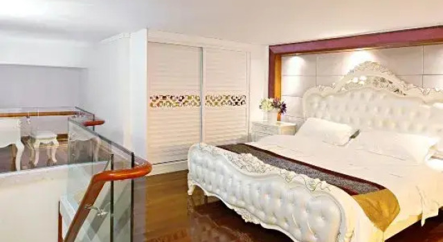 Двухместный люкс Дуплекс Badun International Apartment