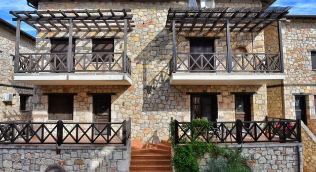 Have a Fabulous Vacation in Chalkidi With Your Family and Stay Here!, Book Villa  