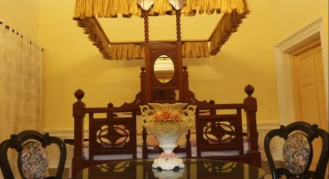 Люкс Royal COSSIMBAZAR PALACE OF THE ROYS