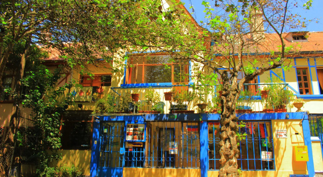 Hostal Posada del Maple, Book Hostel Cheap Hotels in Sierra