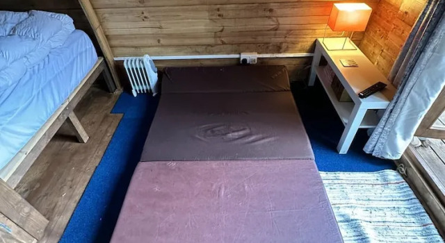 Woodland Camping pod With use of Campsite Bathroom, Забронировать Кемпинг Кемпинги и глэмпинги Грантем, Кемпинг