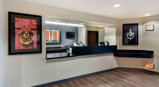 Extended Stay America Suites Kansas City South