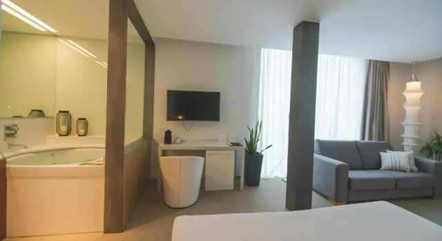 Люкс Alenti Sitges Hotel