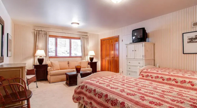 Little Belle 8 by Park City Lodging, Rezerwuj Hotel Hotele w Mound City z basenem, Basen