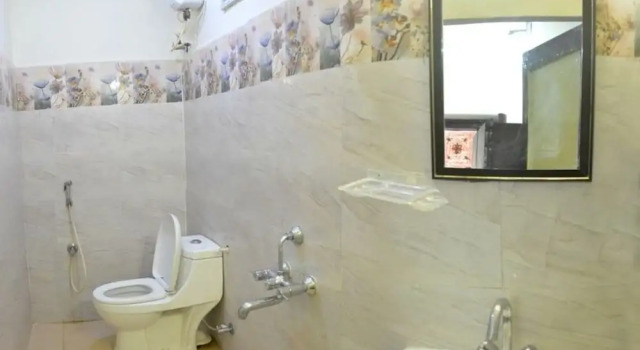 Двухместный номер Deluxe Rajalakshmi Guest House