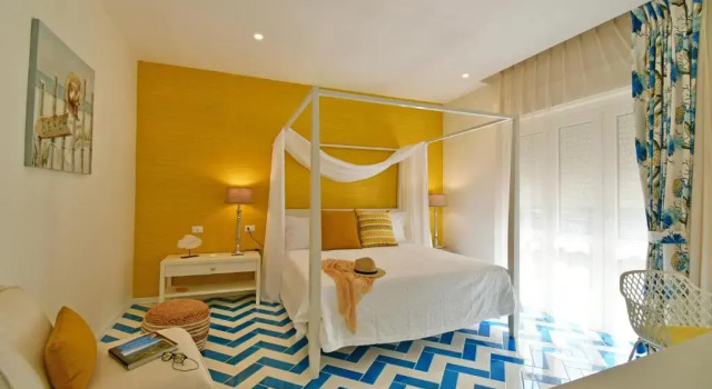 La Casa di Joy -Luxury Suites, Забронировать Отель Отели Чефалу с парковкой, рядом с Salita Saraceni, Парковка