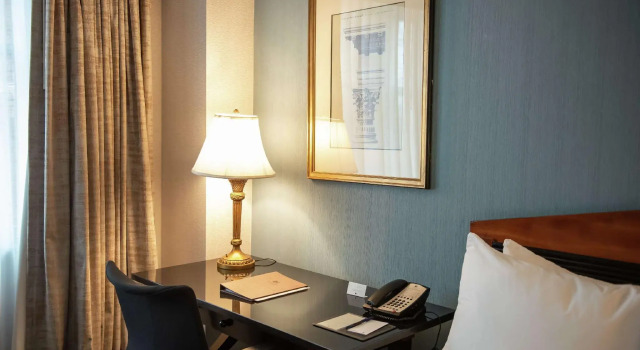 Двухместный номер Inn at the Colonnade Baltimore - A DoubleTree by Hilton Hotel