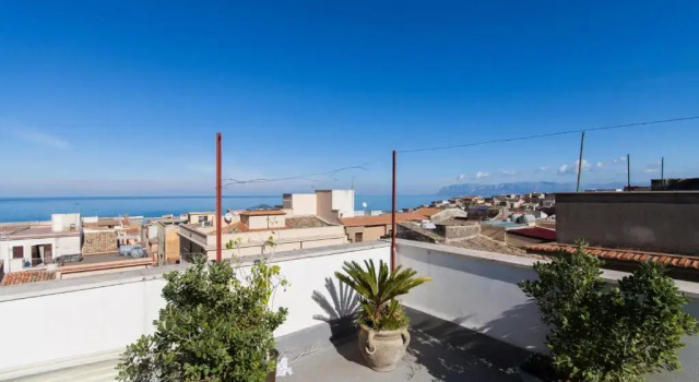 Terrazza con Vista sul Porto, Забронировать Апартаменты/квартира Отели Кастелламмаре-дель-Гольфо с парковкой, Парковка