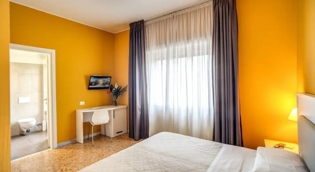 Двухместный номер Deluxe San Pietro Roma Suite