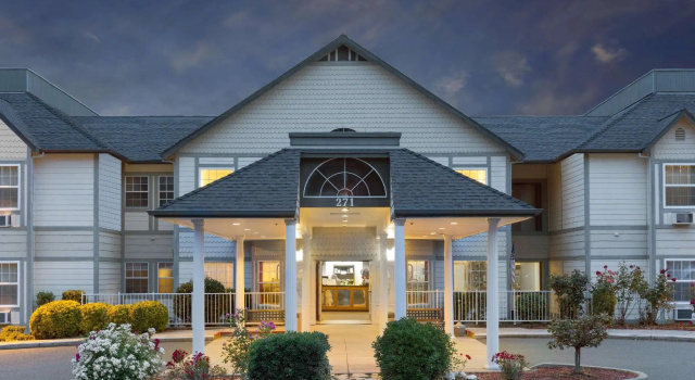 Четырёхместный люкс Kiota Inn & Event Center Sutter Creek, an Ascend Collection Hotel