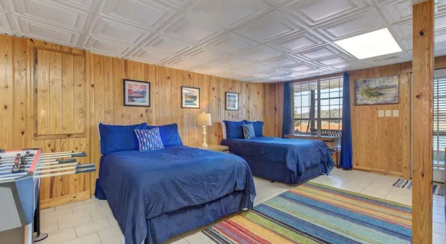 Paradise Point, Book Feriehus Sommerhuse i Newport, Hytte