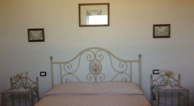 Villa Mira