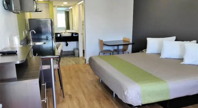 Люкс Deluxe Studio 6-Fresno, CA - Extended Stay