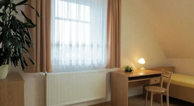 Апартаменты Modernes Apartment in Kuehlungsborn mit Garten