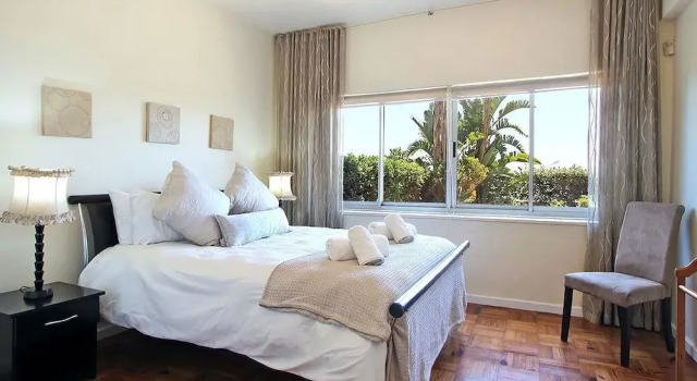 Edward Court 2 Bedroom, Забронировать Отель Отели Кейптауна 4 звезды, рядом с MyCiTi Station Granger Bay, 4*