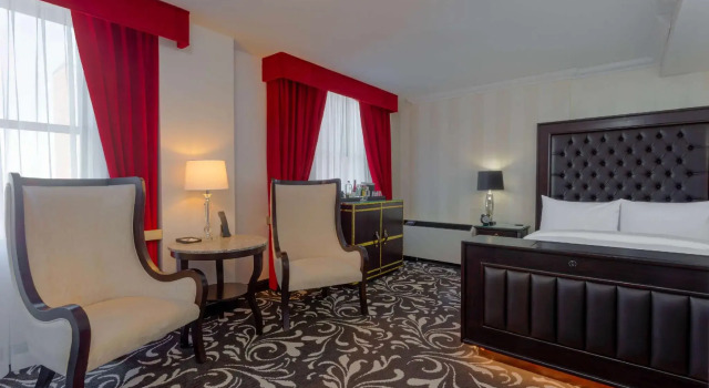 Двухместный номер Superior Hotel Retlaw, Trademark Collection by Wyndham
