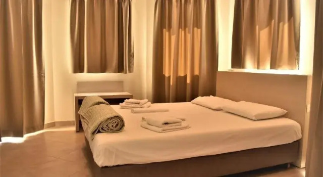 Marathon Palace