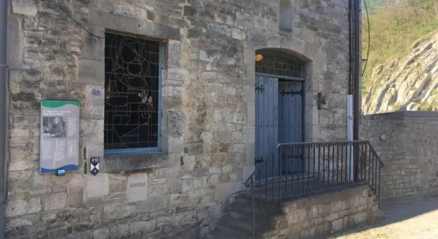 Les Roques Apartments in historical Monastery