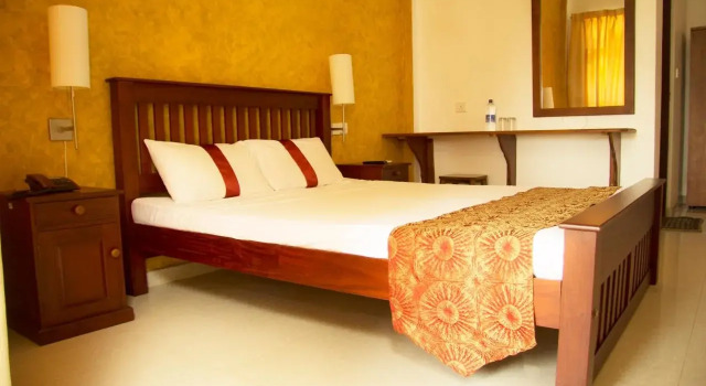 Hotel Beach Walk, Забронировать Отель Отели Западной провинции 3 звезды, 3*