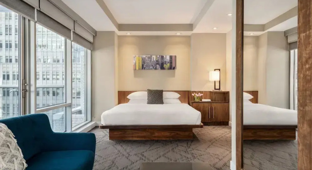 Двухместный полулюкс Skyline The Gotham Hotel