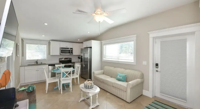 Coconut Cottage #2, Забронировать Дом для отпуска Холмс-Бич Sarasota Area