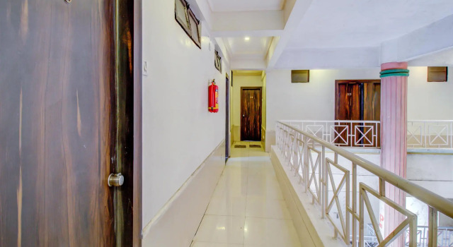 OYO 76251 Hotel Swagat, Забронировать Отель Отели штата Махараштры 3 звезды, 3*