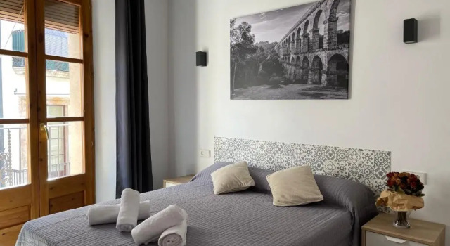 Casa Ferrers piso 3 Piso reformado en pleno centro de Tarragona, Забронировать Отель Таррагона Tarragonès, рядом с Provincial Traffic Headquarters