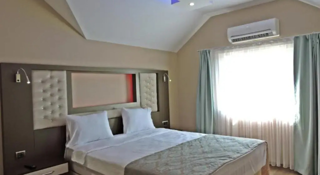 Standardowy dwuosobowy pokój Senler Hotel